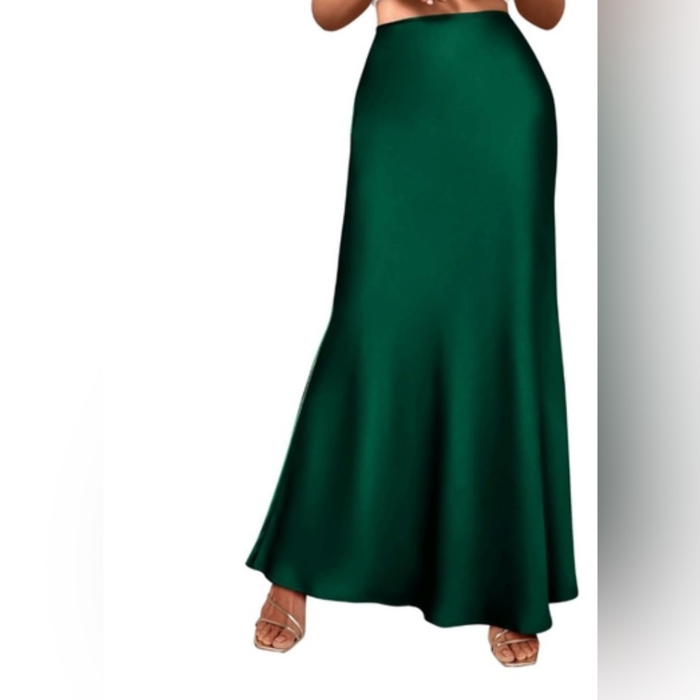 ANTONIO MELANI Silk Forest Green Maxi Skirt